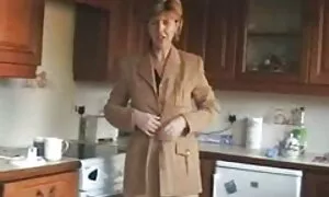 それは友人に与えられ、書かれました。 女性 向け えろ 動画
