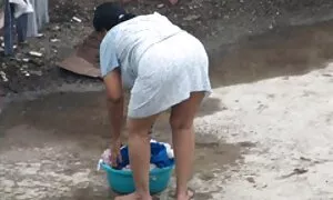 彼の信仰に原住民を変換するホワイト宣教師。 女の子 の ため の 無料 エロ 動画