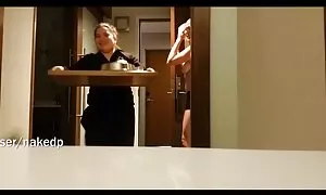 彼の親友と同性愛者のセックスに横たわっている エロ 動画 女性 向け 無 修正