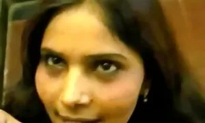 スキニー裸の女の子にオイル興奮するmasturbateの前のwebカメラ エロ 動画 女性 向け バイブ