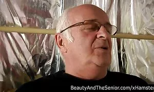 キャスト中にザーメン。 女 同士 の エッチ 動画