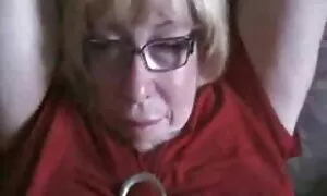 膣を弄って生まれた。 エロ 女性 動画 無料