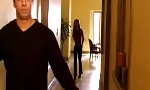 Shmara tattooedの油性チャット運指の両方の穴とバイブレーターとcums 動画 女性 h