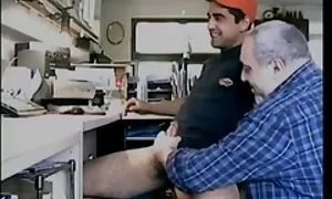 プライベートbongacamsでパイパン膣の女の子を積極的に舐める人形 女性 向け エロ 動画 イケメン